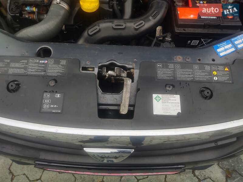 Минивэн Dacia Lodgy 2012 в Дубно