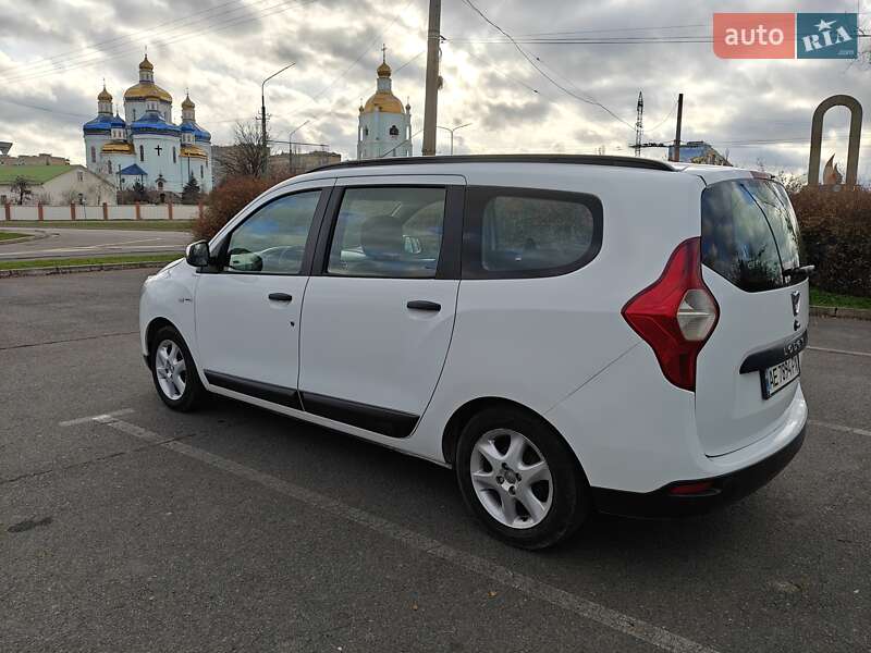 Мінівен Dacia Lodgy 2016 в Кривому Розі