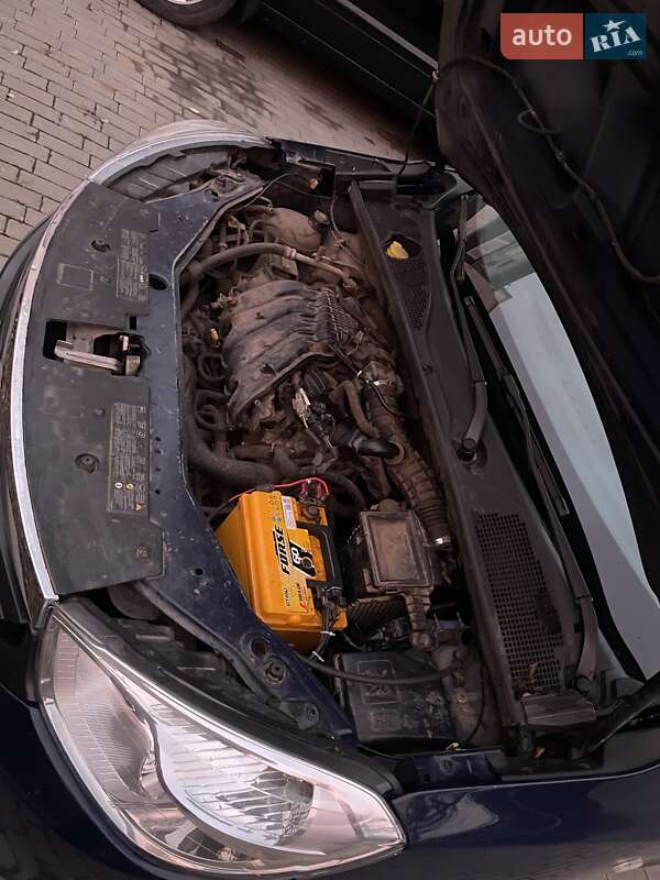 Мінівен Dacia Lodgy 2015 в Харкові