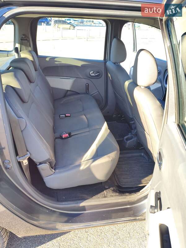 Мінівен Dacia Lodgy 2012 в Сумах