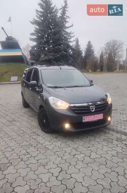 Минивэн Dacia Lodgy 2012 в Дубно
