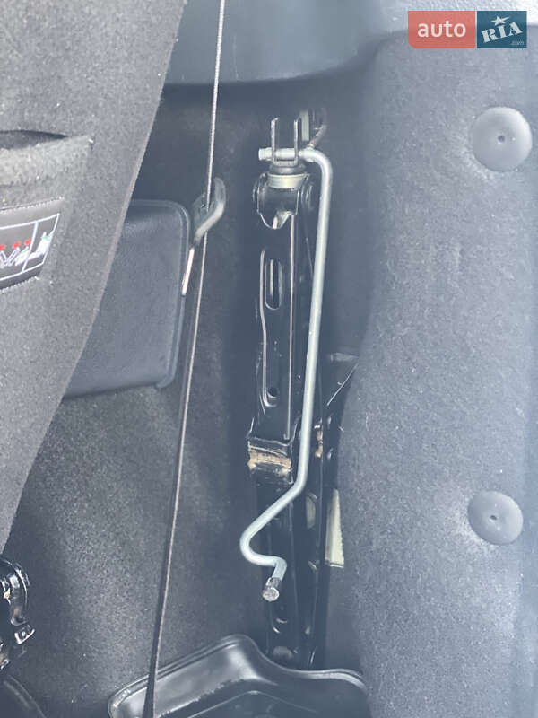 Мінівен Dacia Lodgy 2013 в Старокостянтинові