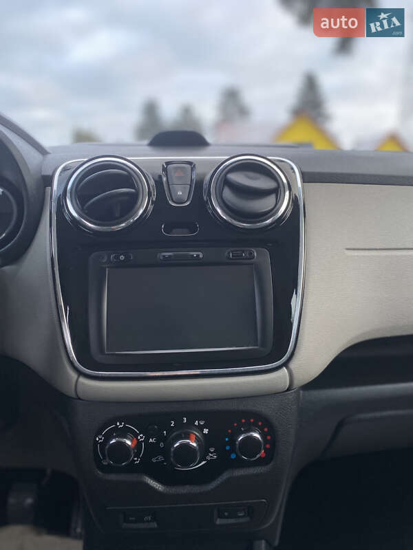 Мінівен Dacia Lodgy 2013 в Старокостянтинові