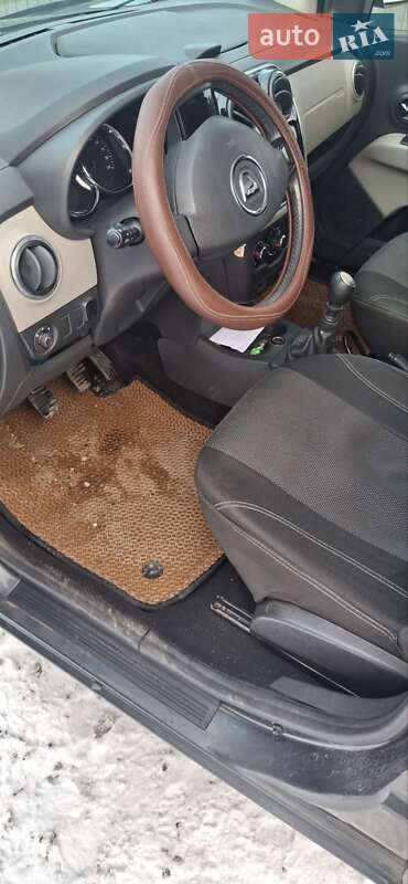 Мінівен Dacia Lodgy 2012 в Ладижині