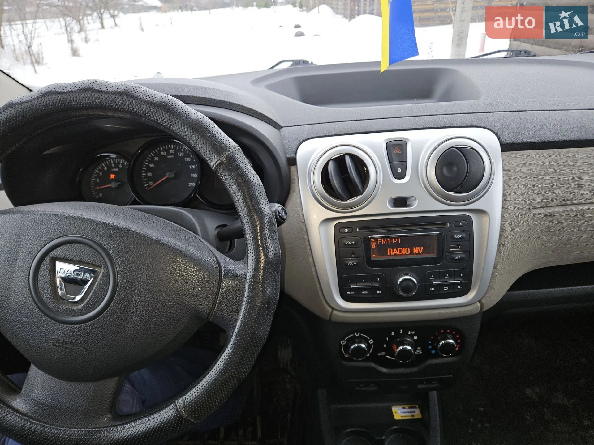 2013 Dacia Lodgy - мініатюра 2