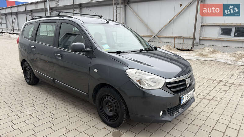 Dacia Lodgy 2012