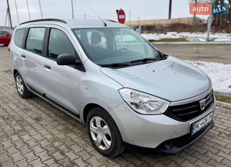 Dacia Lodgy 2013