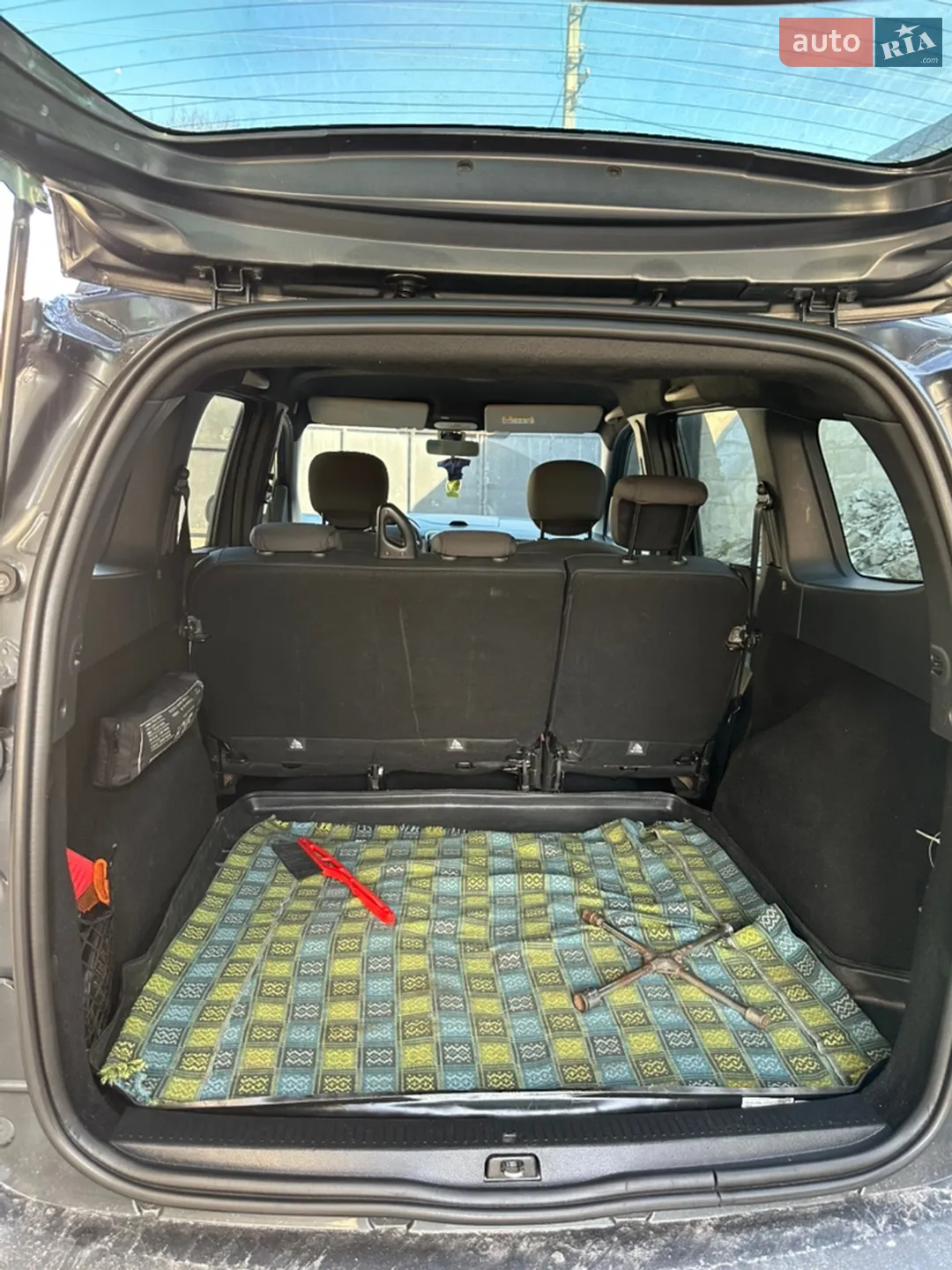 2016 Dacia Lodgy - мініатюра 7
