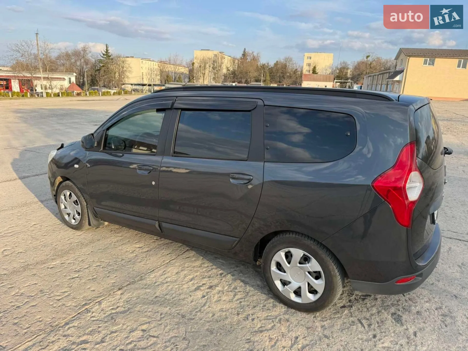 2012 Dacia Lodgy - мініатюра 23