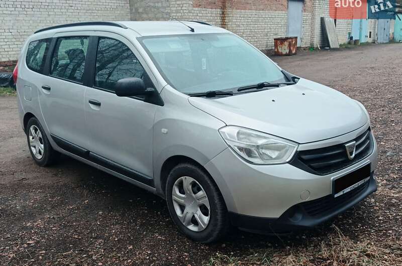 Dacia Lodgy 2013