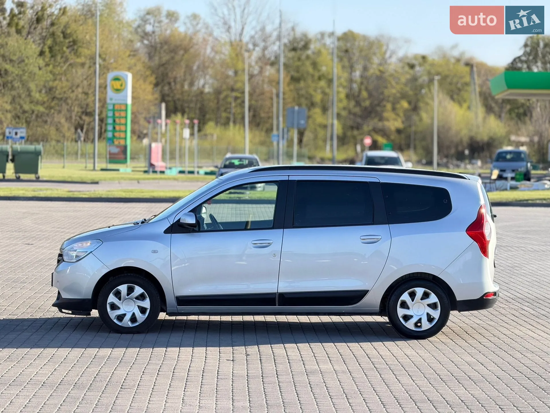 2013 Dacia Lodgy - мініатюра 16