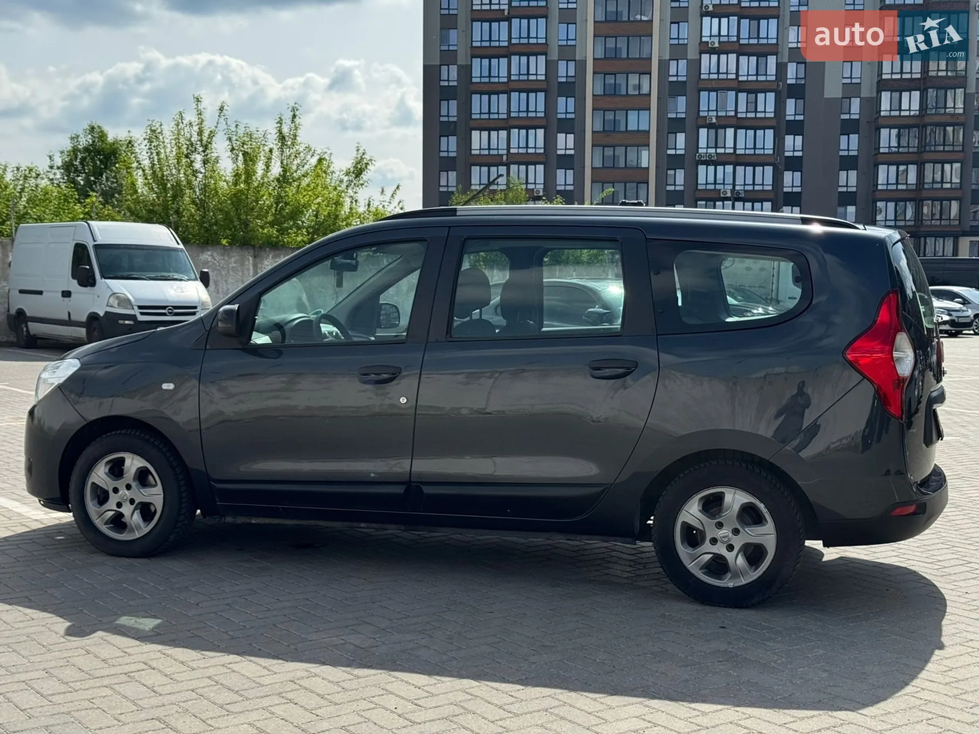 2020 Dacia Lodgy - мініатюра 9
