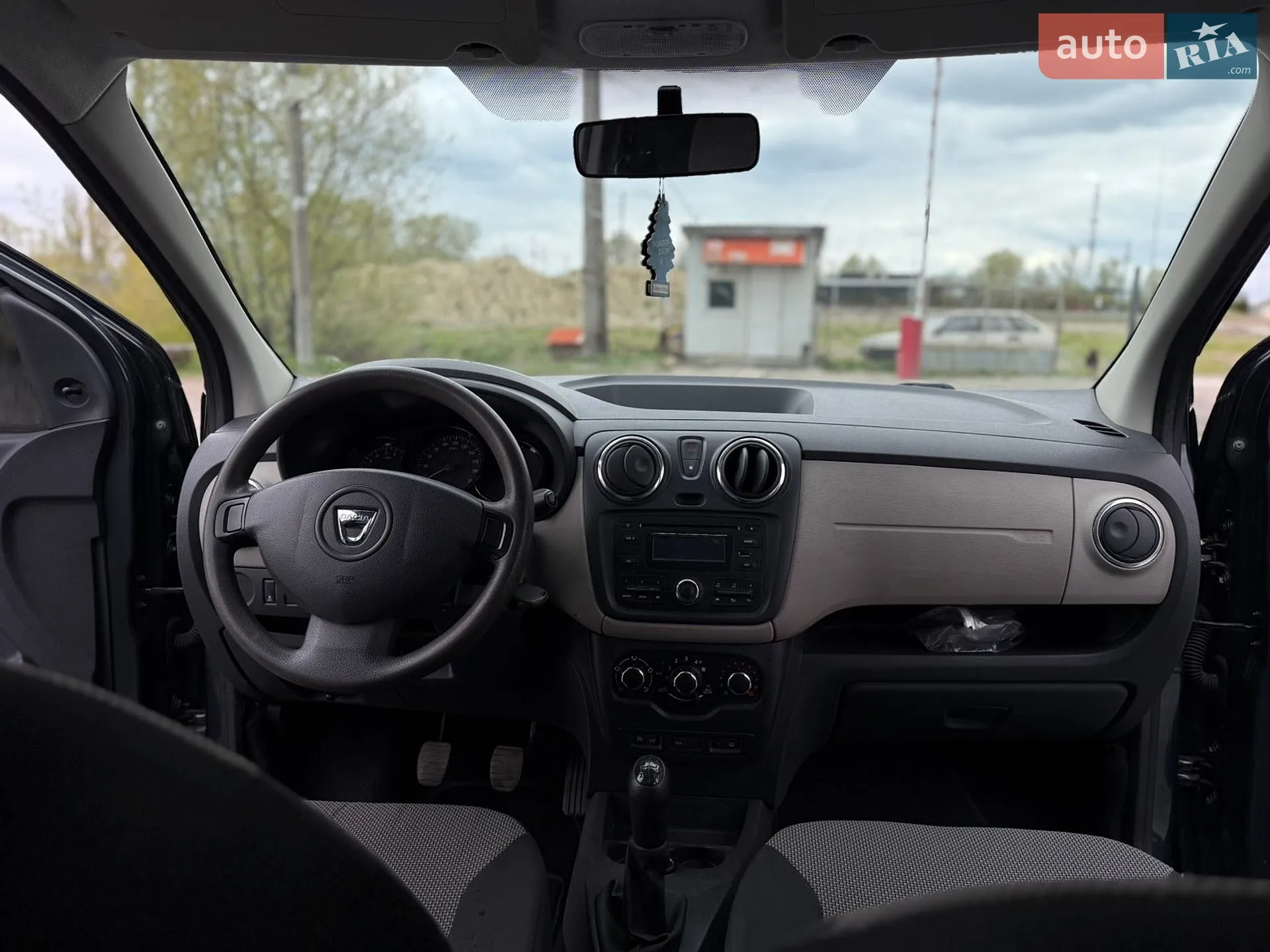 2015 Dacia Lodgy - мініатюра 15