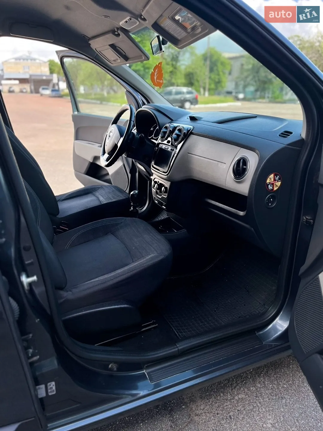 2012 Dacia Lodgy - мініатюра 17
