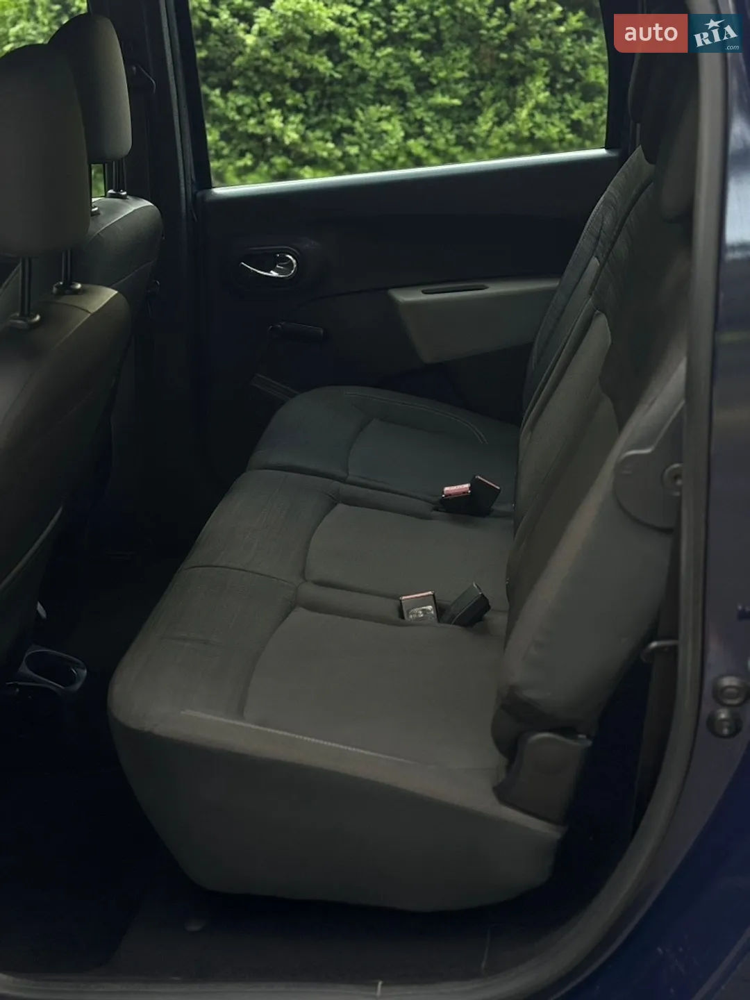 2013 Dacia Lodgy - мініатюра 13