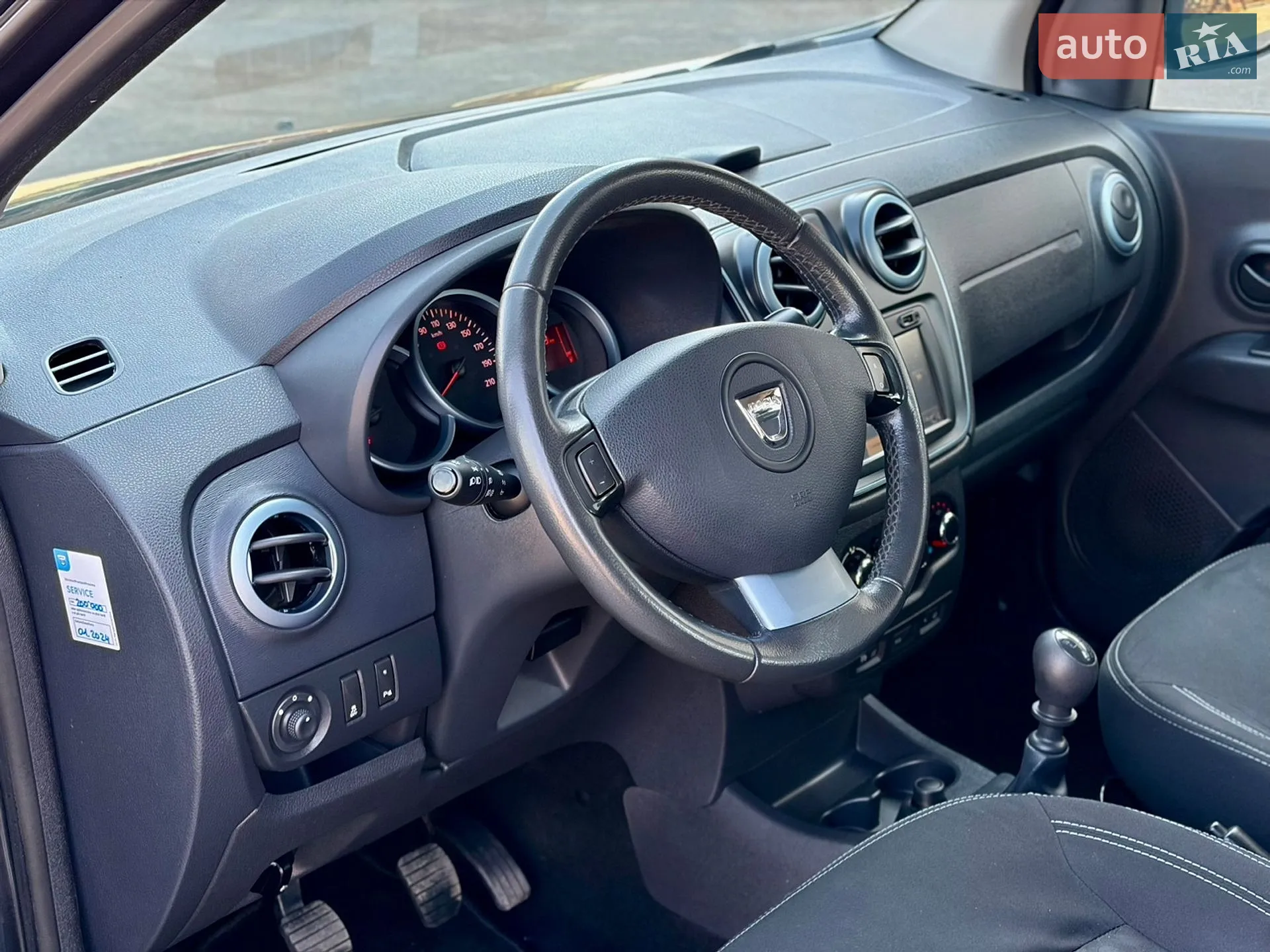 2015 Dacia Lodgy - мініатюра 21