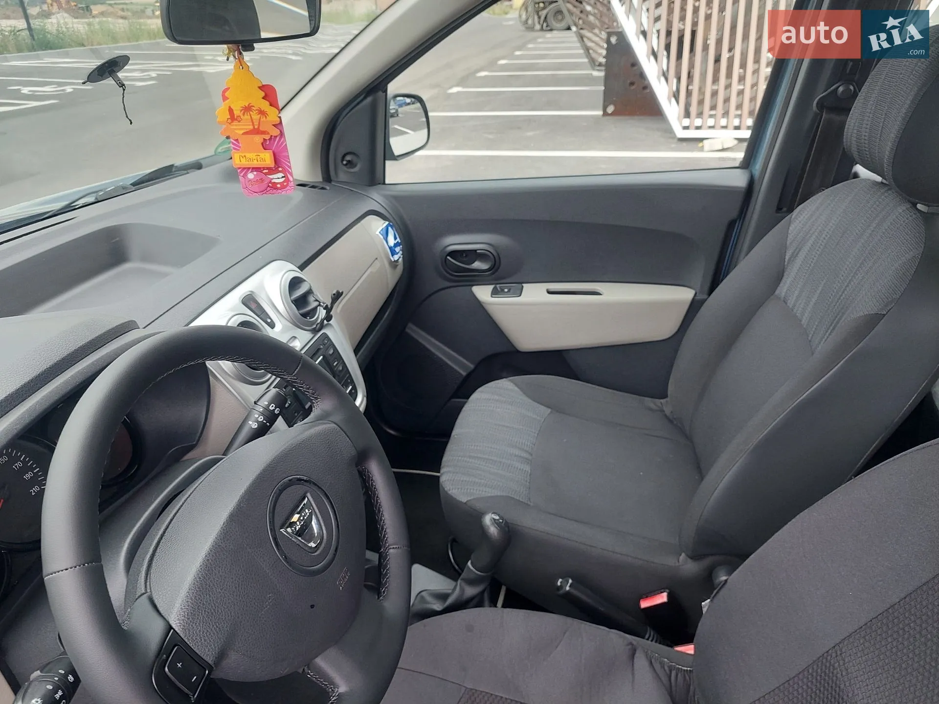 2013 Dacia Lodgy - мініатюра 14