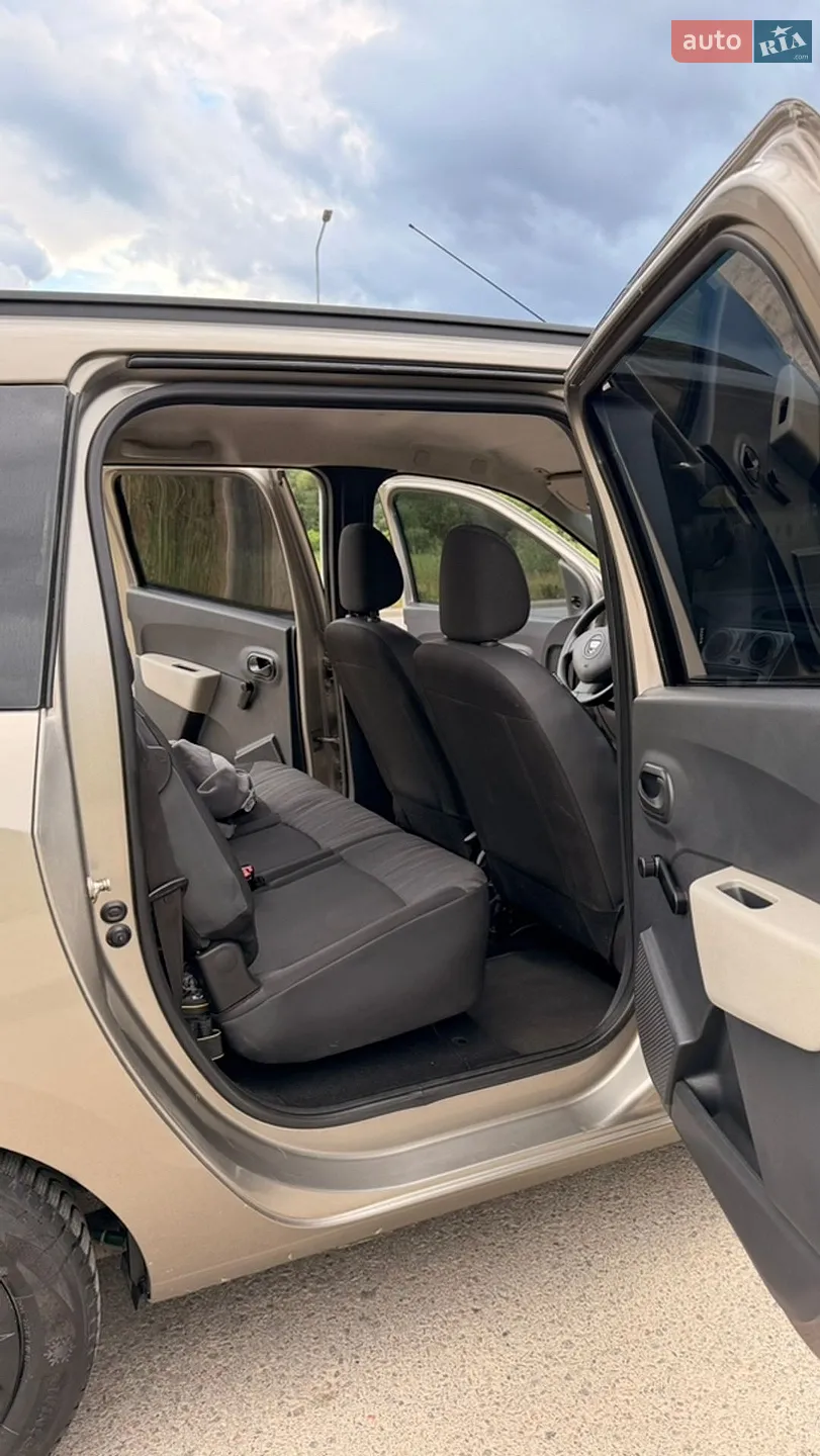 2012 Dacia Lodgy - мініатюра 11