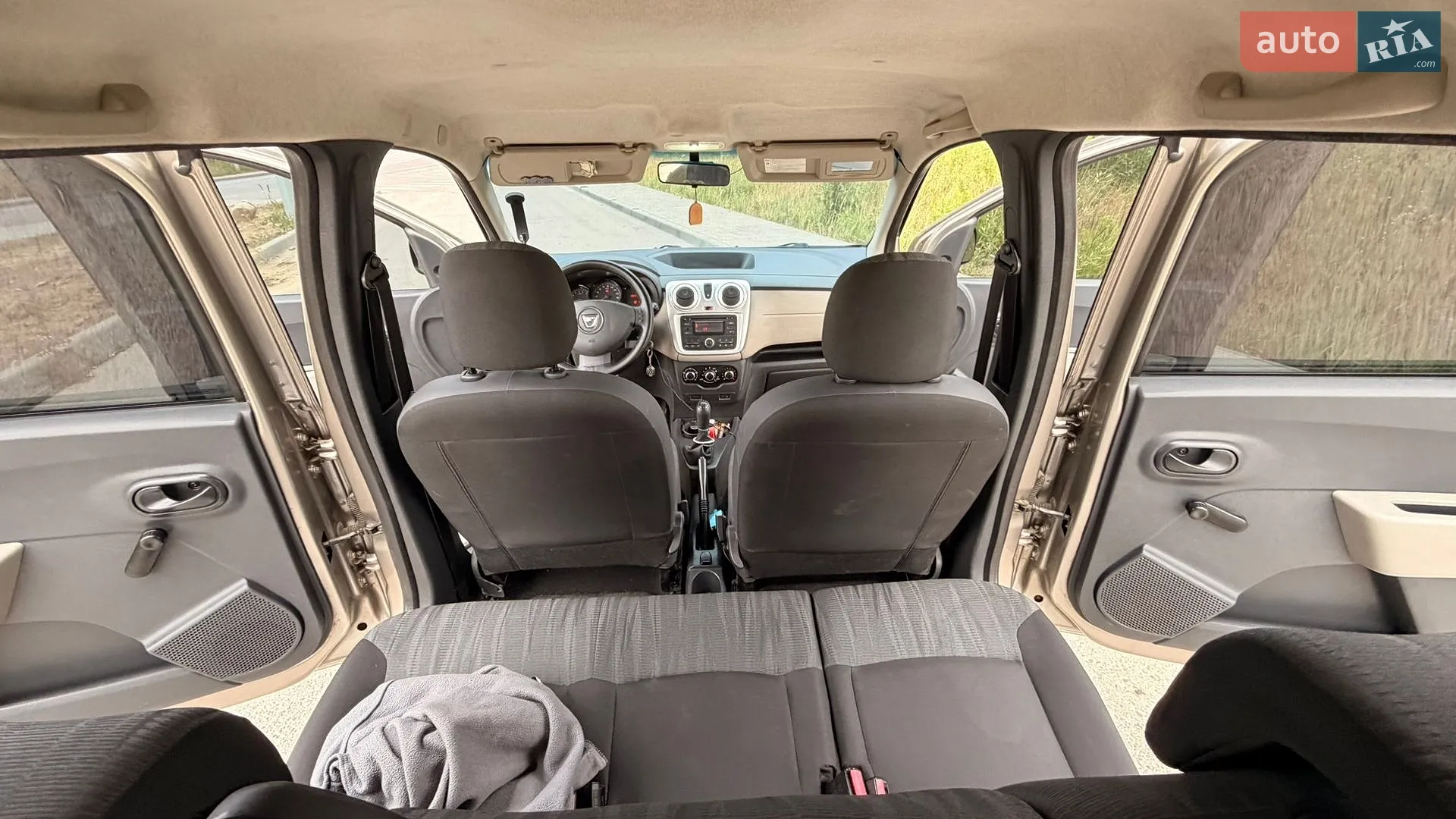 2012 Dacia Lodgy - мініатюра 14