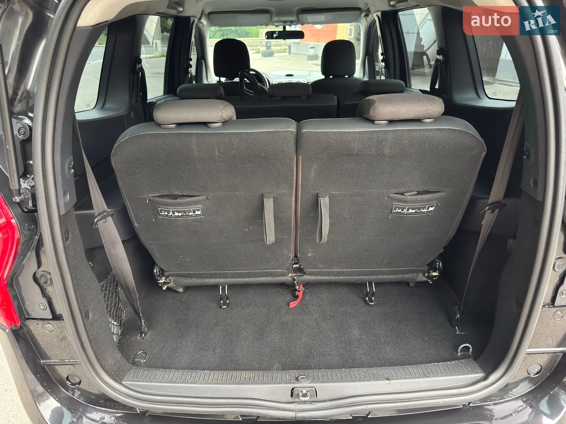 2013 Dacia Lodgy - мініатюра 5