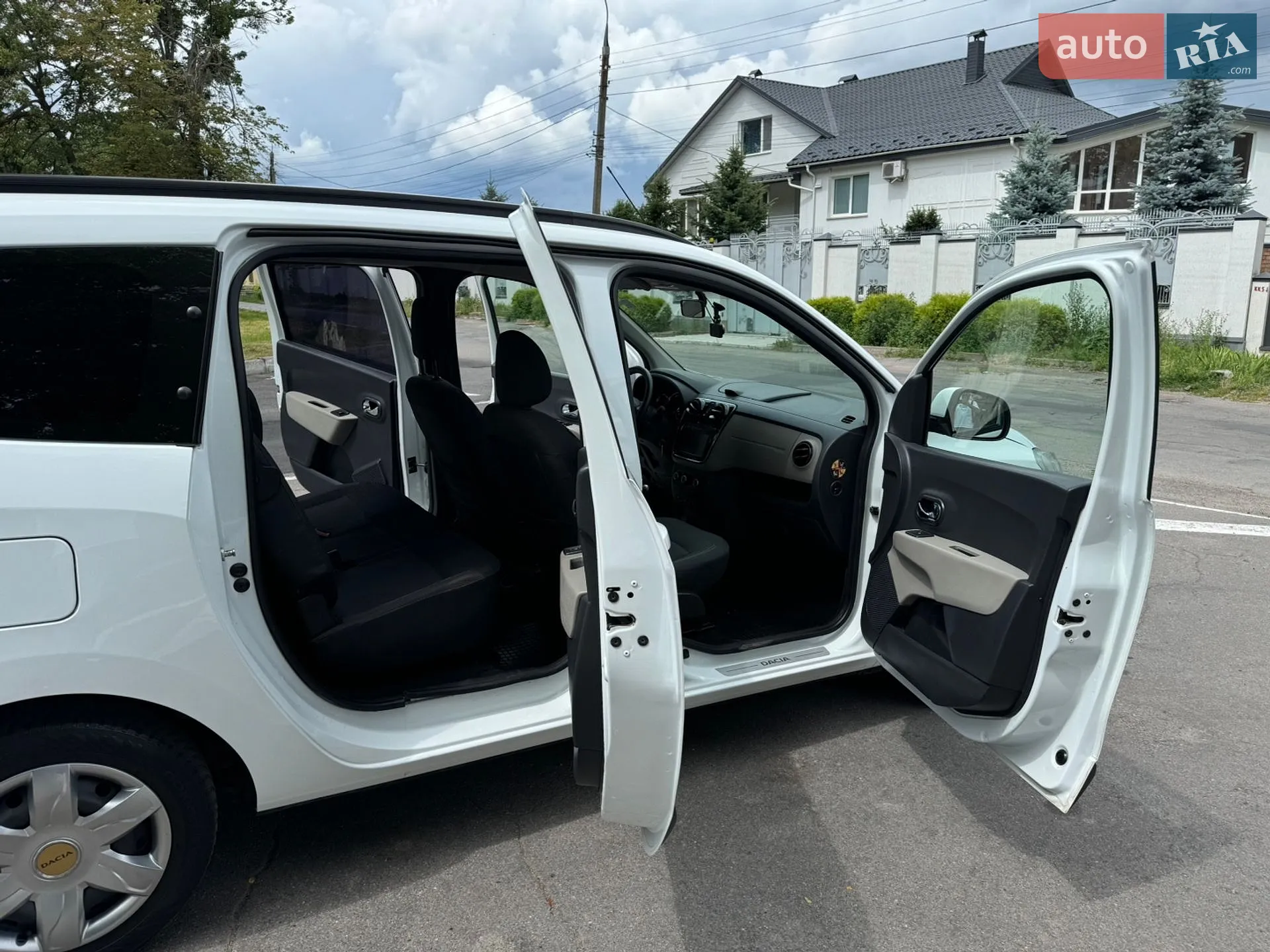2015 Dacia Lodgy - мініатюра 56