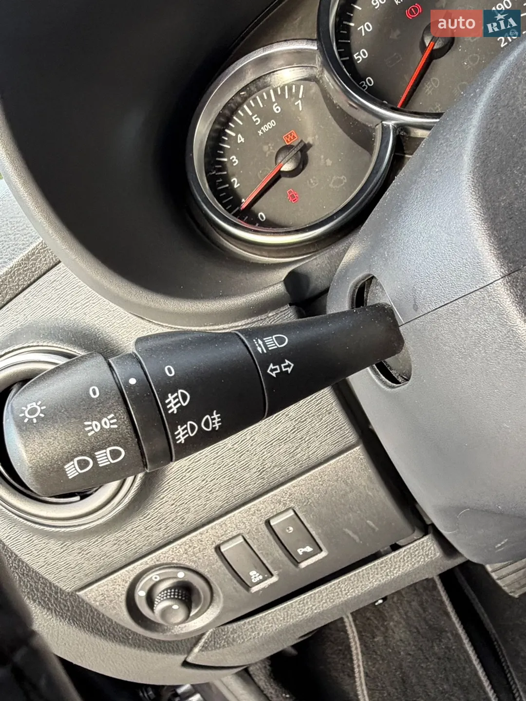 2019 Dacia Lodgy - мініатюра 37