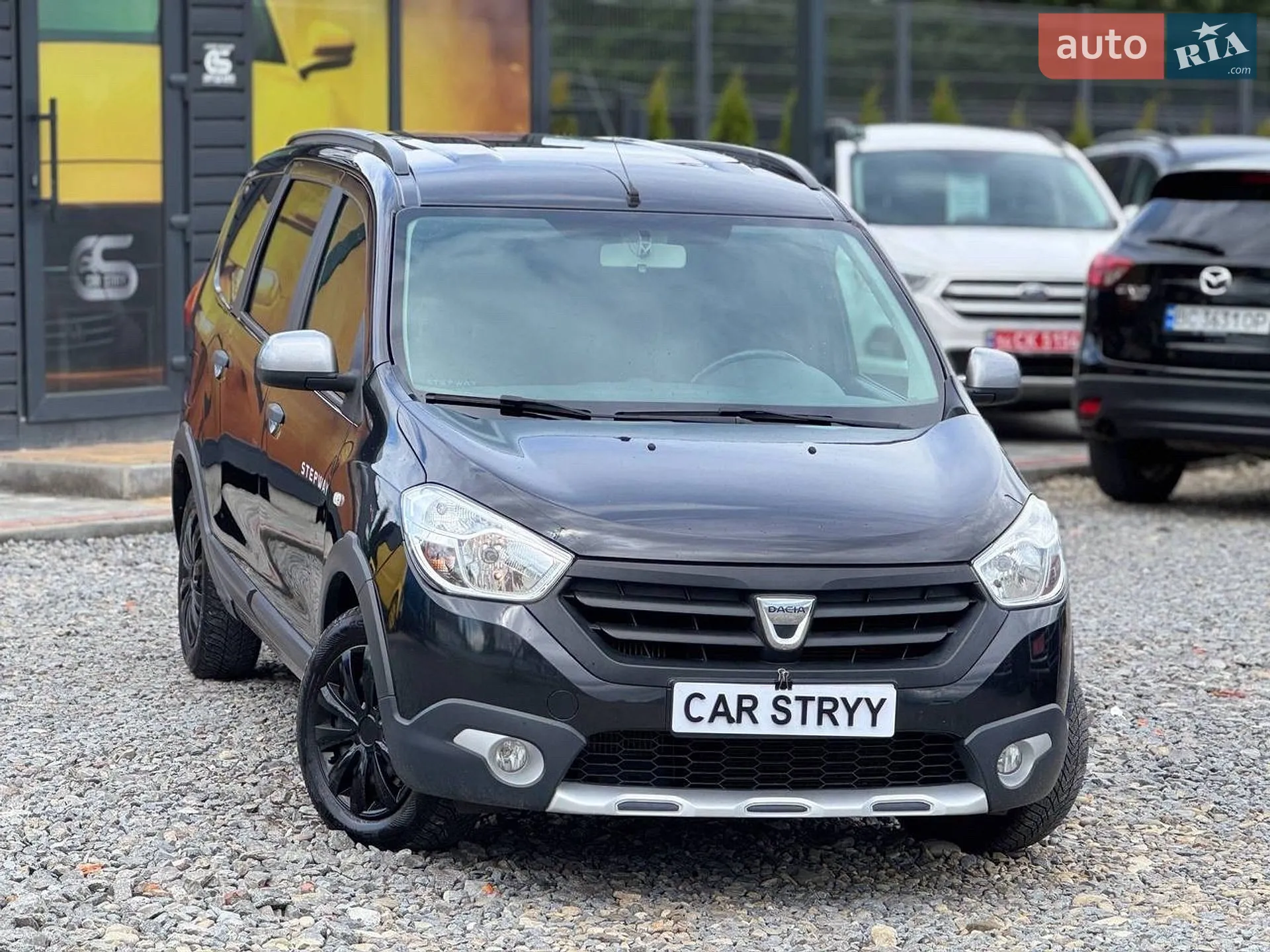 2016 Dacia Lodgy - мініатюра 2