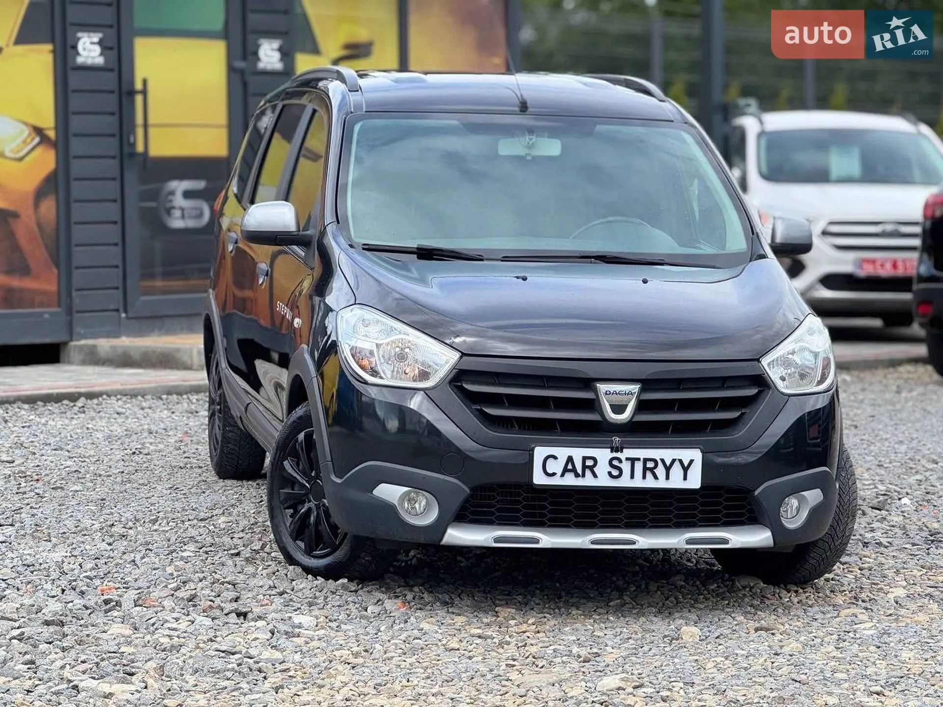 2016 Dacia Lodgy - мініатюра 11