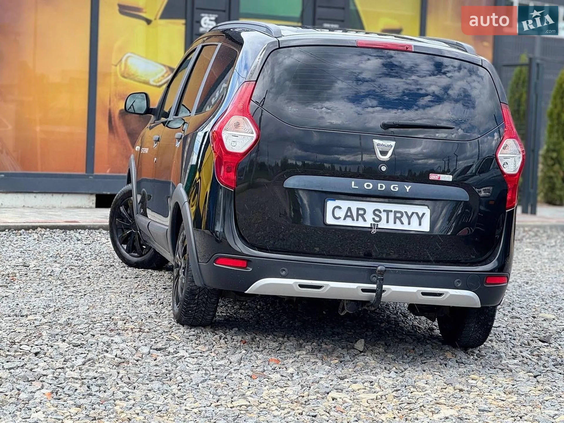 2016 Dacia Lodgy - мініатюра 14
