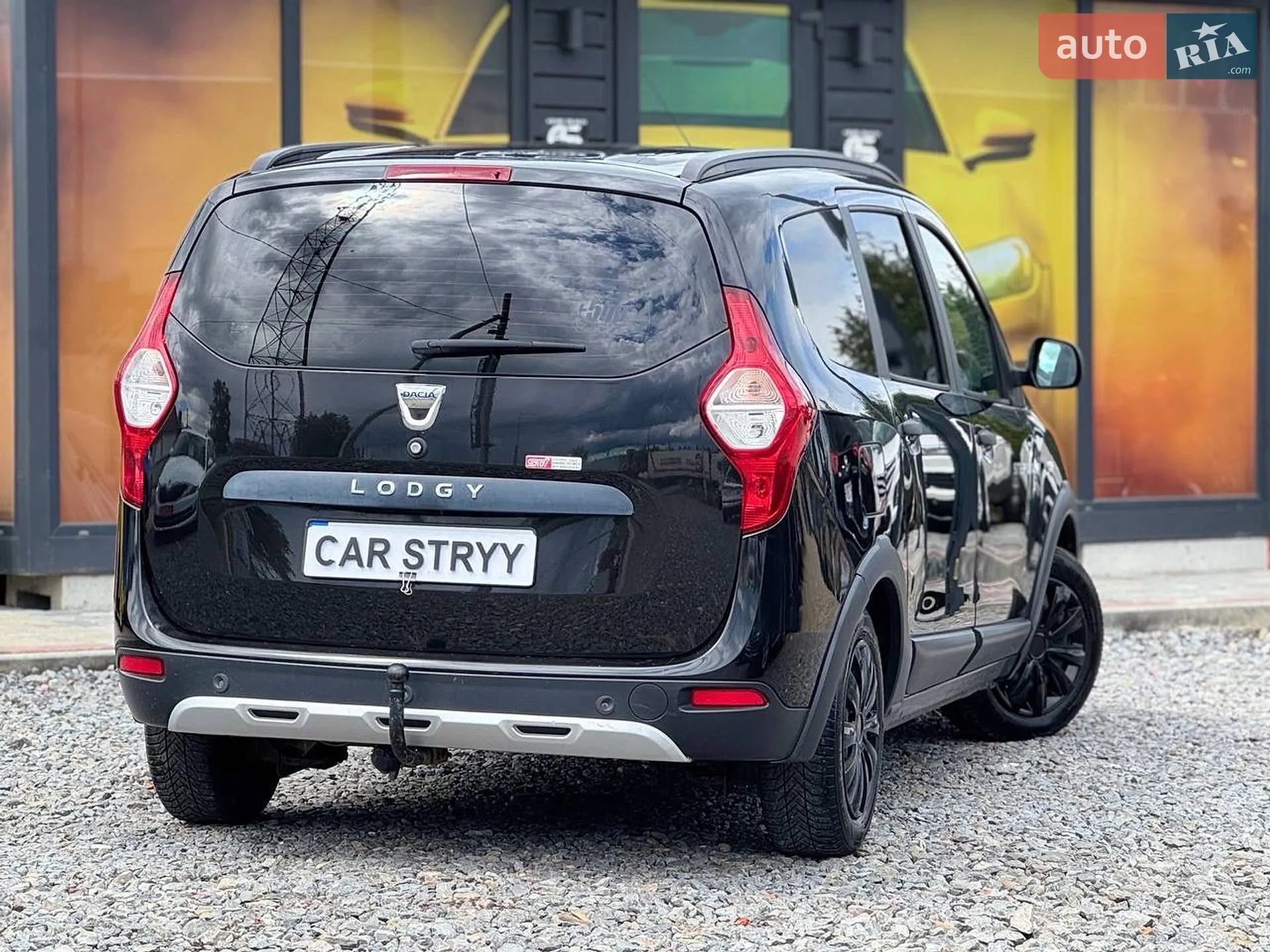 2016 Dacia Lodgy - мініатюра 18