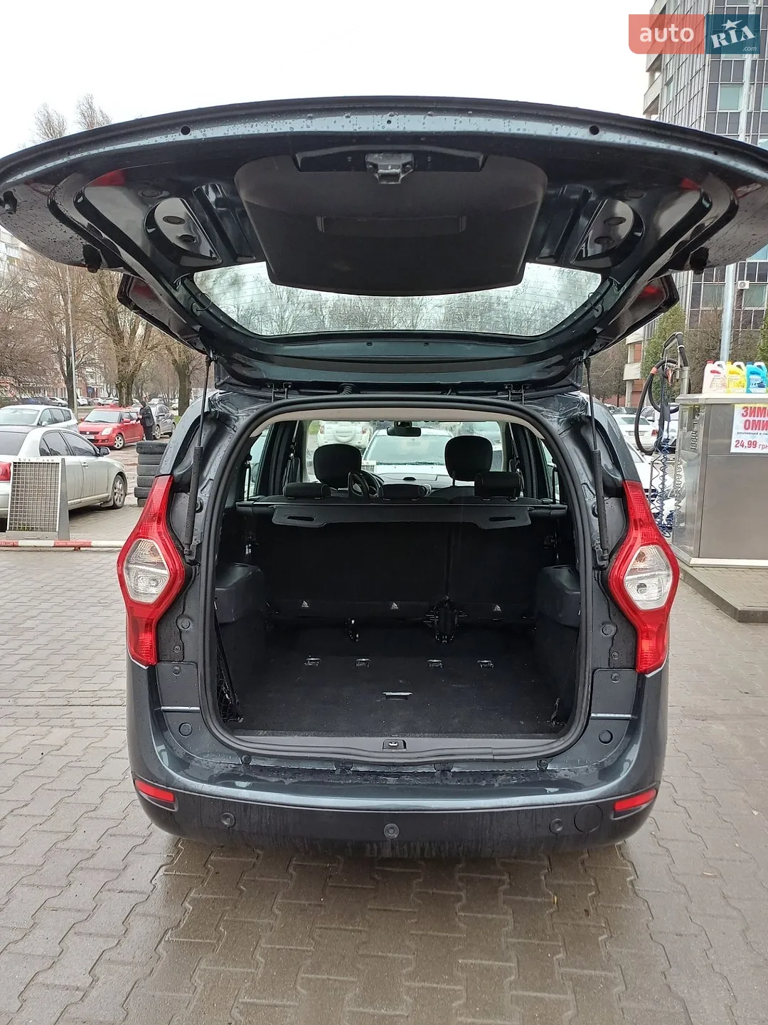 2018 Dacia Lodgy - мініатюра 12