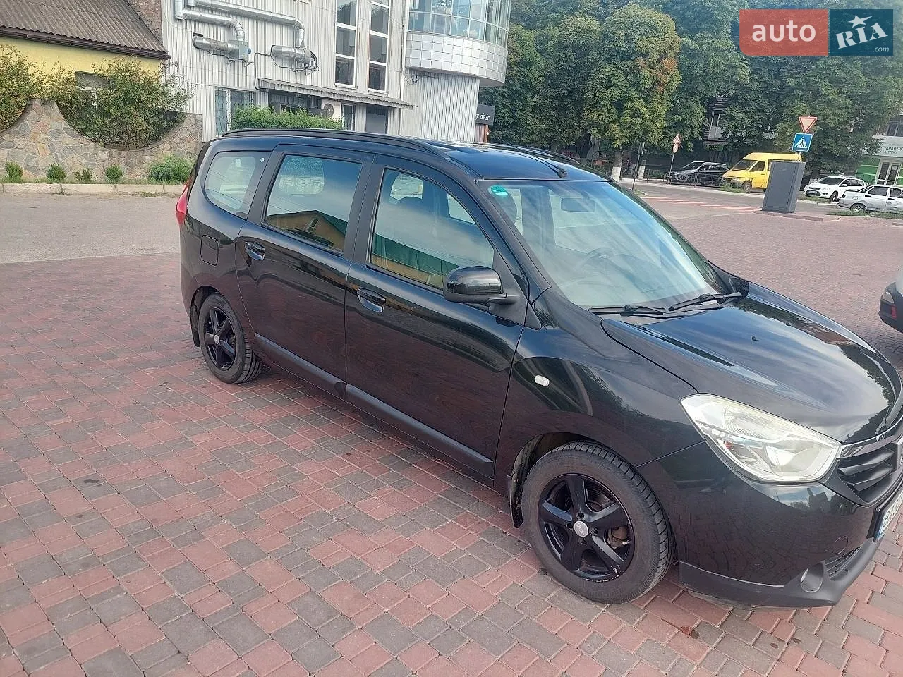 2014 Dacia Lodgy - мініатюра 13