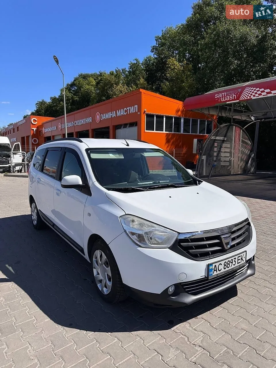 2014 Dacia Lodgy - мініатюра 3