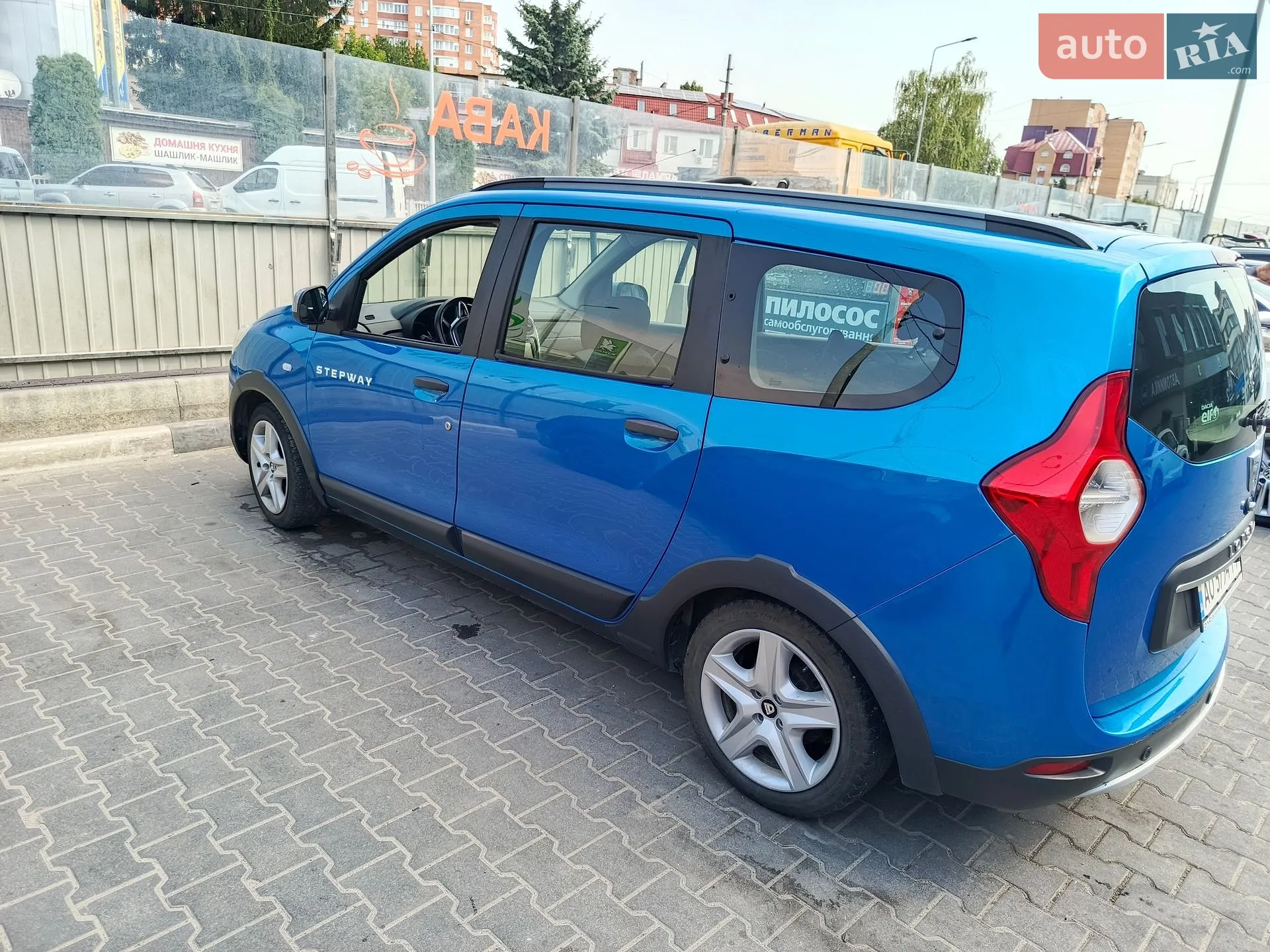 2018 Dacia Lodgy - мініатюра 11