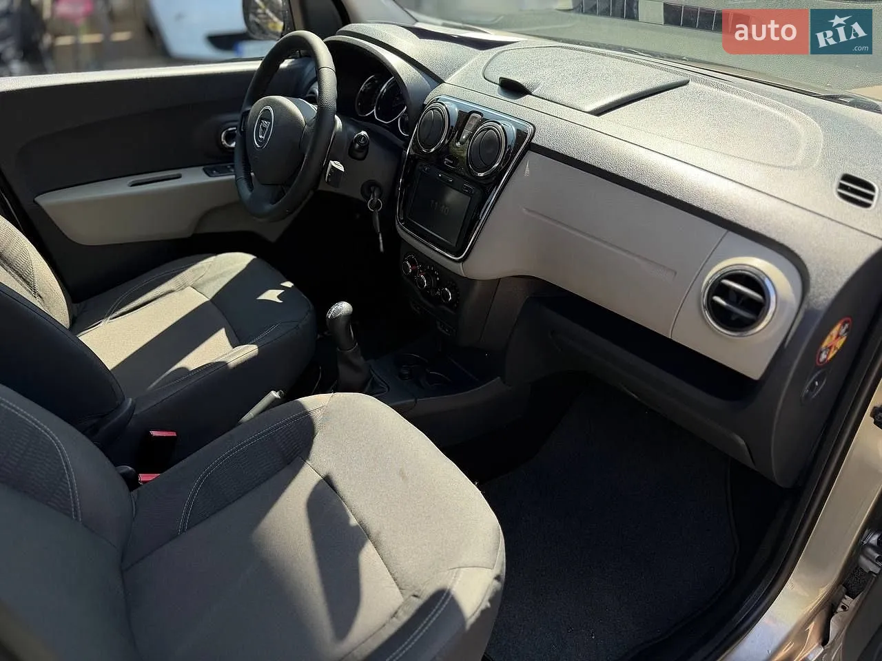 2013 Dacia Lodgy - мініатюра 14