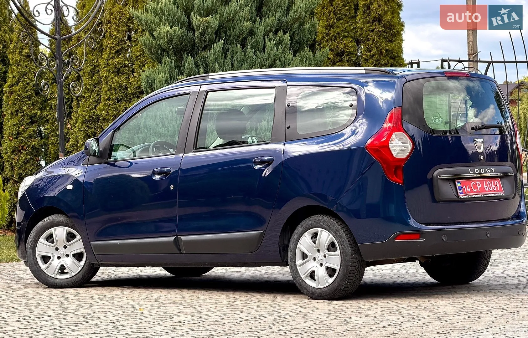 2018 Dacia Lodgy - мініатюра 15