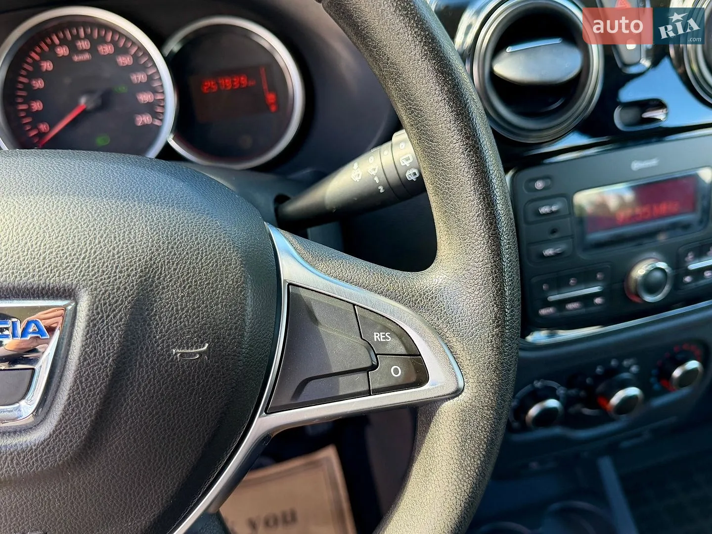 2018 Dacia Lodgy - мініатюра 23