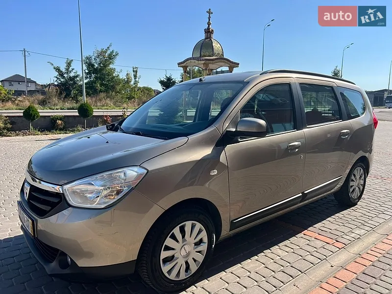 Dacia Lodgy