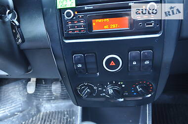 Универсал Dacia Logan MCV 2014 в 