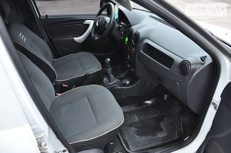 Універсал Dacia Logan MCV 2014 в Львові