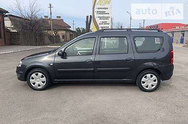 Універсал Dacia Logan MCV 2011 в 