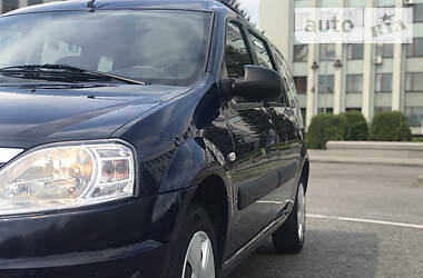 Універсал Dacia Logan MCV 2012 в 
