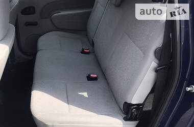 Універсал Dacia Logan MCV 2012 в 