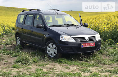 Універсал Dacia Logan MCV 2012 в 