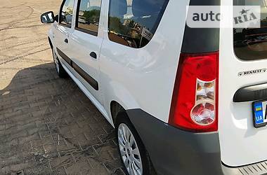 Універсал Dacia Logan MCV 2011 в 