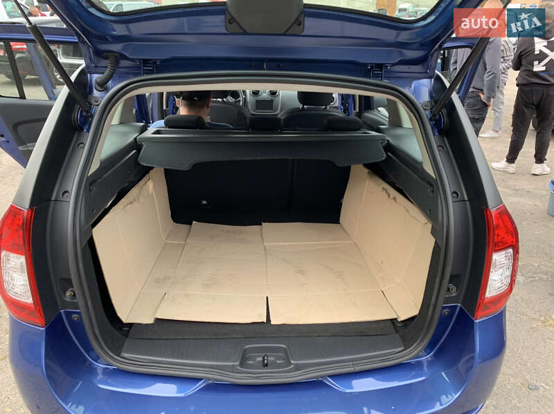 Универсал Dacia Logan MCV 2013 в Киеве