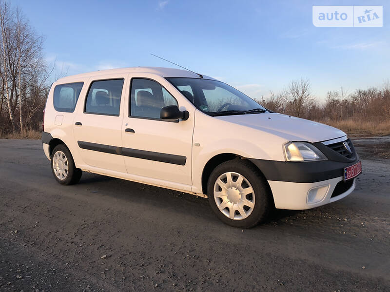 Универсал Dacia Logan MCV 2007 в Романове