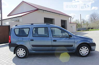 Минивэн Dacia Logan MCV 2008 в 