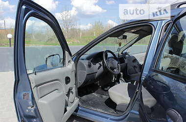 Минивэн Dacia Logan MCV 2008 в 