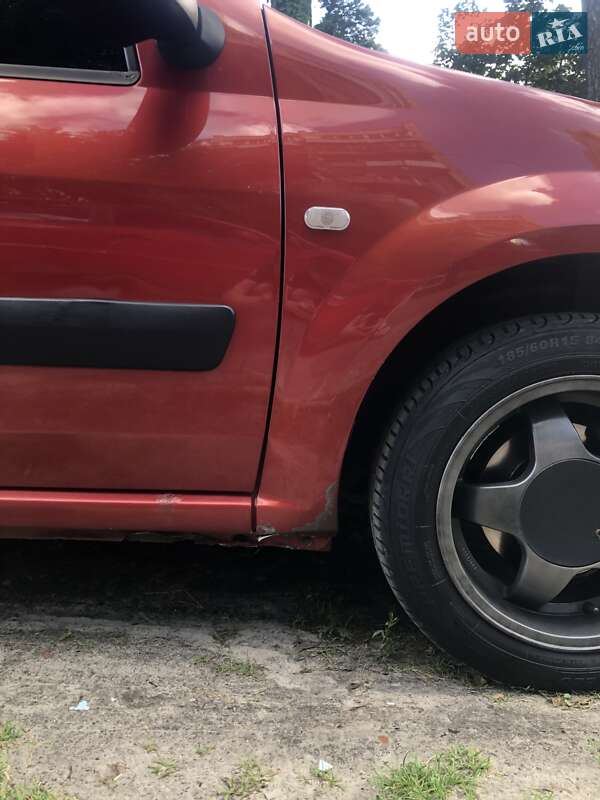 Универсал Dacia Logan MCV 2007 в Киеве